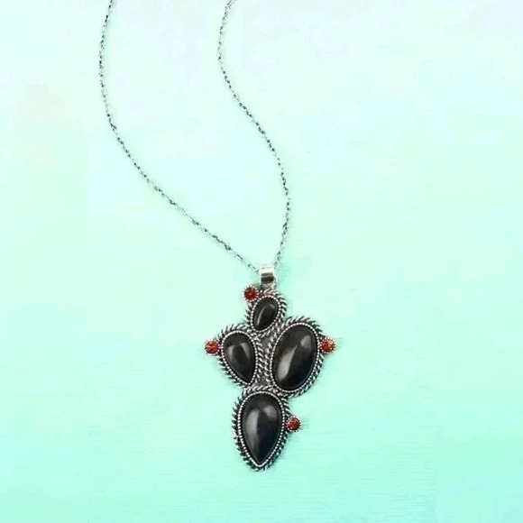 ODETTE BLACK AND RED SILVERTONE NECKLACE - Picture 1 of 1